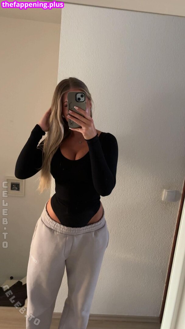 02.queenice / 18queenjce Φωτογραφία Γυμνών OnlyFans #30