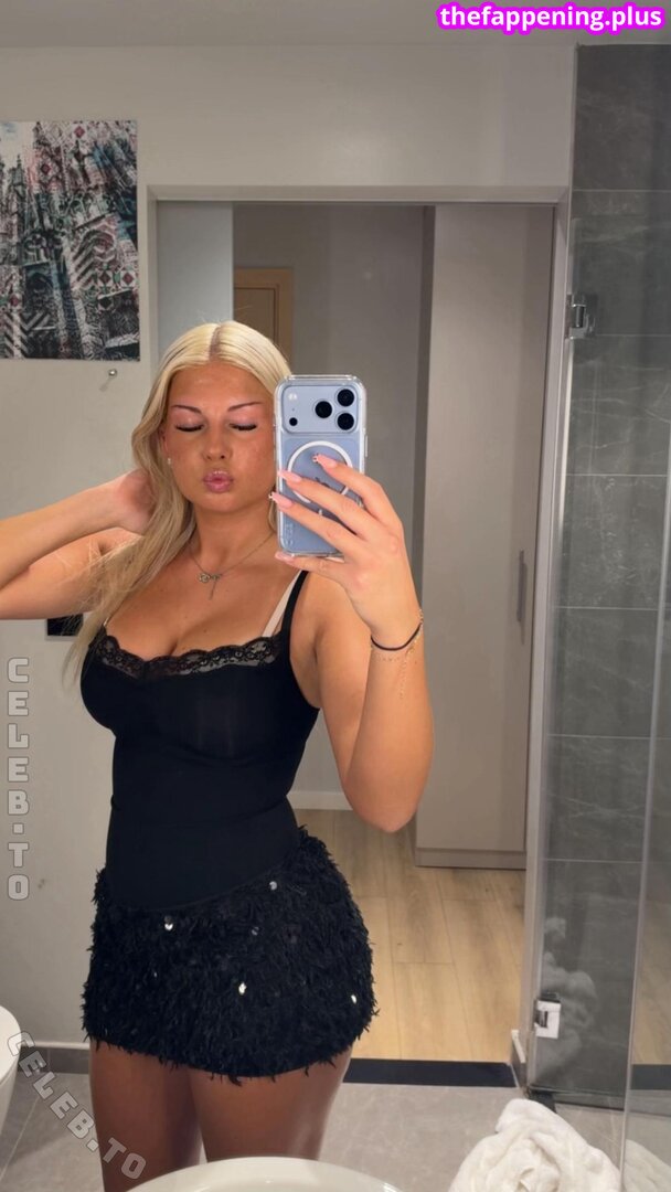02.queenice / 18queenjce Nude OnlyFans Photo #46