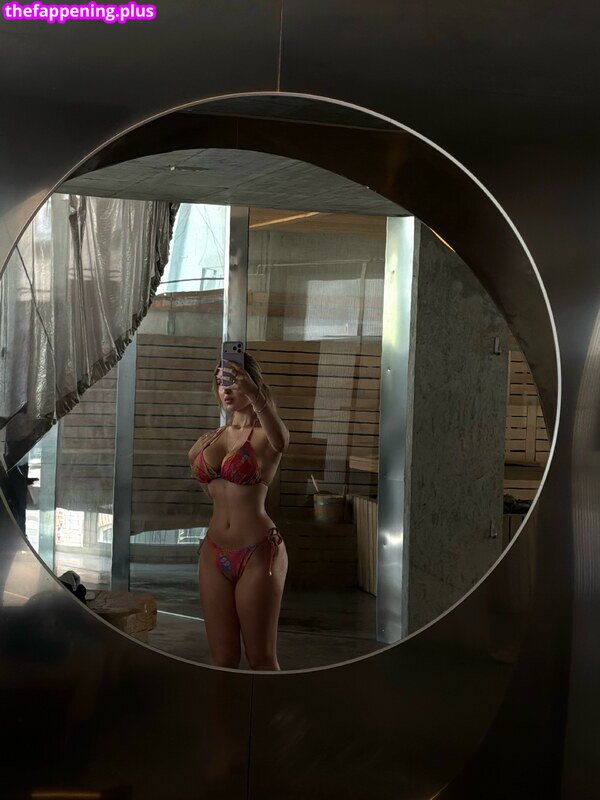 03helenaaa Foto OnlyFans Desnuda #3