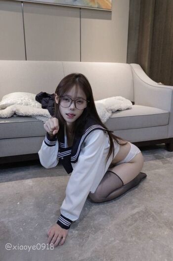 Full leaked Huihui page private onlyfans photo