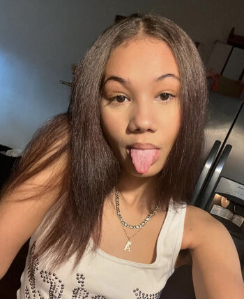 Full leaked V ariee private onlyfans photo