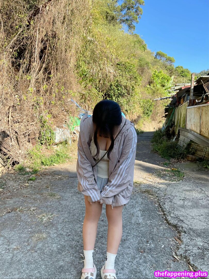 15fzed / zy_8._11 नग्न OnlyFans फोटो #2