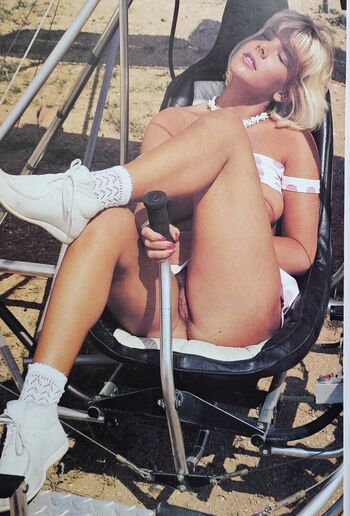 1980'S & Early 90'S Page 3 Girls