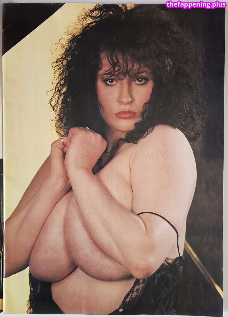 1980'S & Early 90'S Page 3 Girls / GlamourTeaJames / https: / mariawhittaker Foto OnlyFans Desnuda #1008