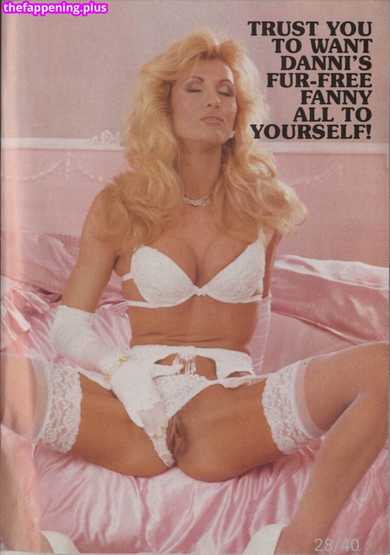 1980'S & Early 90'S Page 3 Girls / GlamourTeaJames / https: / mariawhittaker Nagie OnlyFans Zdjęcie #1088