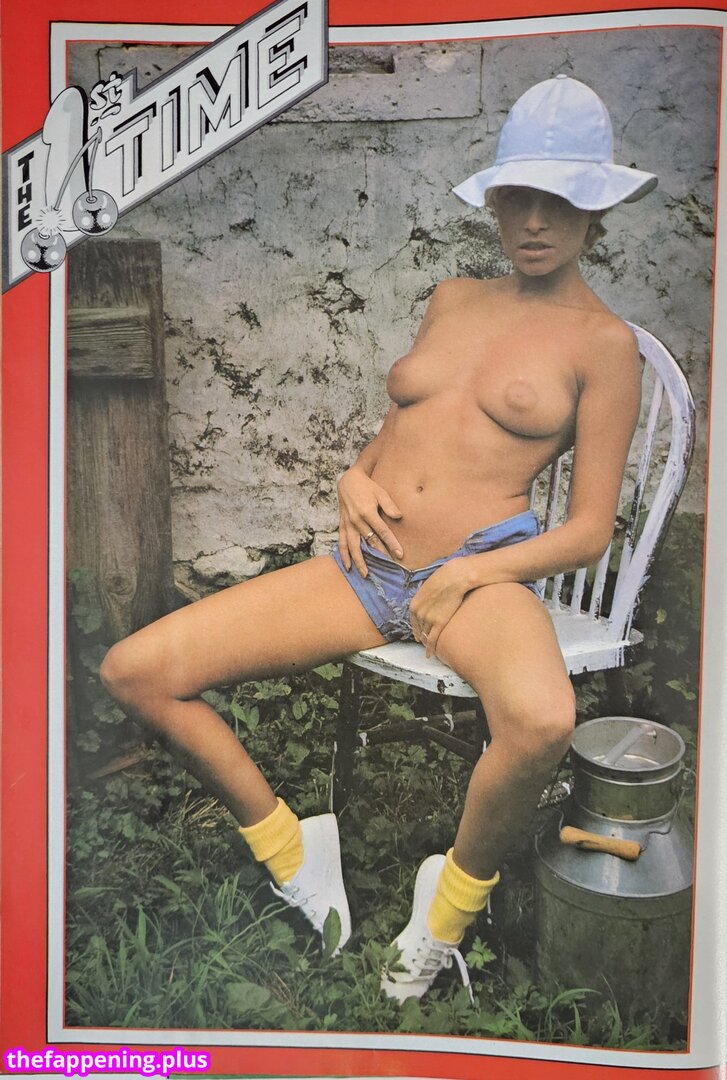 1980'S & Early 90'S Page 3 Girls / GlamourTeaJames / https: / mariawhittaker Nude OnlyFans Photo #1109