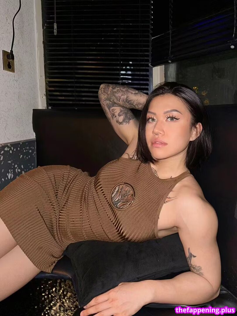 2002atinn3n / 302100lin / alinn / 艾琳 Nude OnlyFans Photo #21