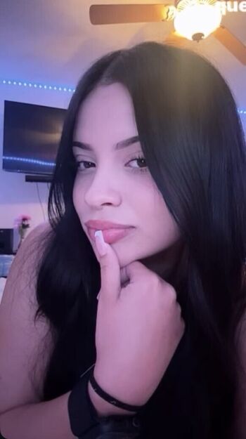 Full leaked Vmar private onlyfans photo