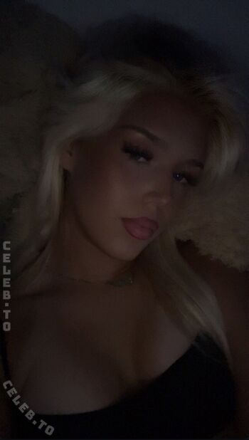 Full leaked Hanaaa page private onlyfans photo