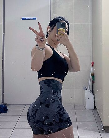 Full leaked Hyej private onlyfans photo