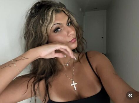 Full leaked Mawii private onlyfans photo