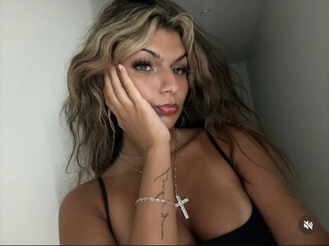 Full leaked Mawii private onlyfans photo