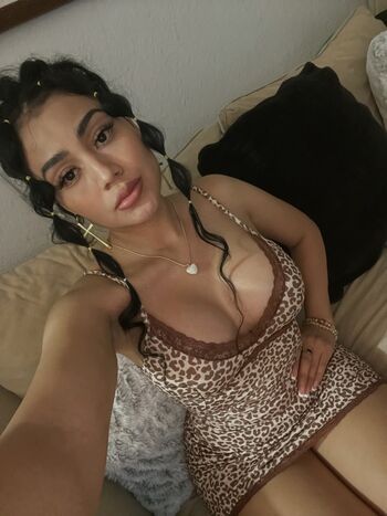 Full leaked Yeinvaz private onlyfans photo