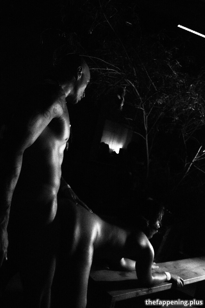 99WAREH0USE / 99WareHouse / cw / favicon.ico / https: Nude OnlyFans Photo #46