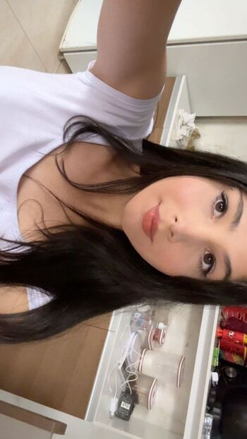 Full leaked Euluna private onlyfans photo