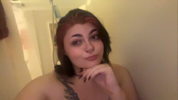 Full leaked Footinches private onlyfans photo