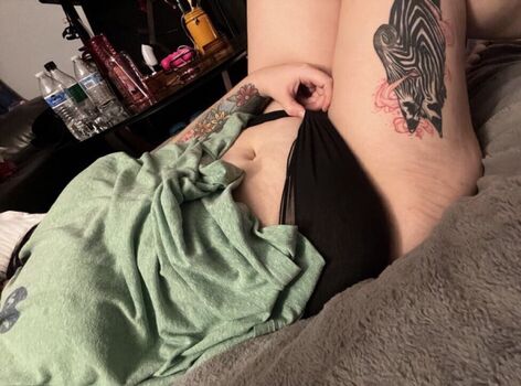 Full leaked Footinches private onlyfans photo