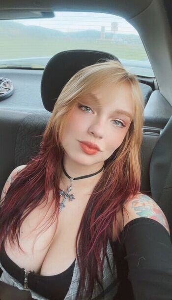 Full leaked Bobbie moore/ private onlyfans photo