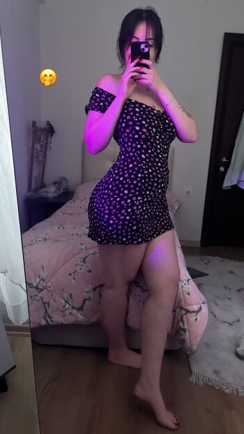 Full leaked Itsmenazli page private onlyfans photo