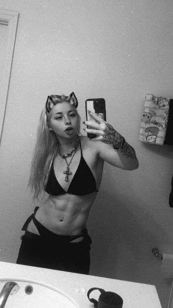 Full leaked Nattynat private onlyfans photo