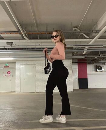 Full leaked Rtonamu private onlyfans photo