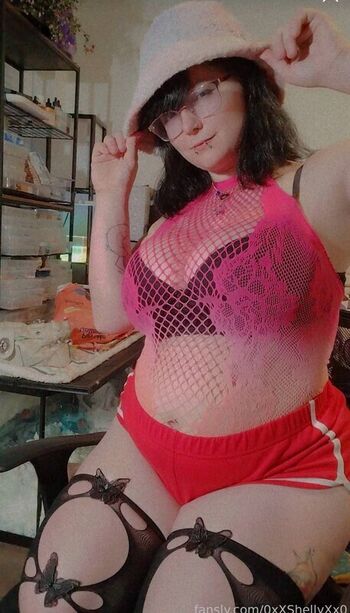 Full leaked Xxshellyxx private onlyfans photo
