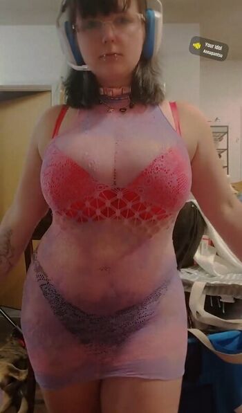 Full leaked Xxshellyxx private onlyfans photo
