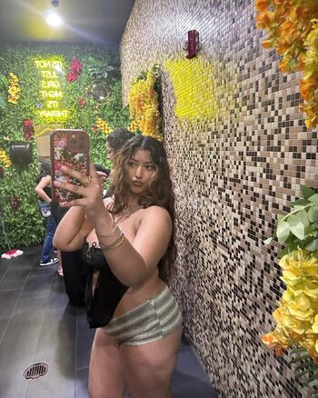 Full leaked A neesuh private onlyfans photo
