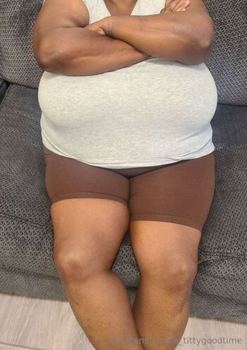 Full leaked A tiddygoodtime private onlyfans photo