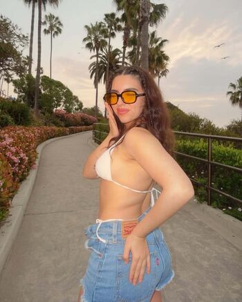 Full leaked Aaanaaahi private onlyfans photo