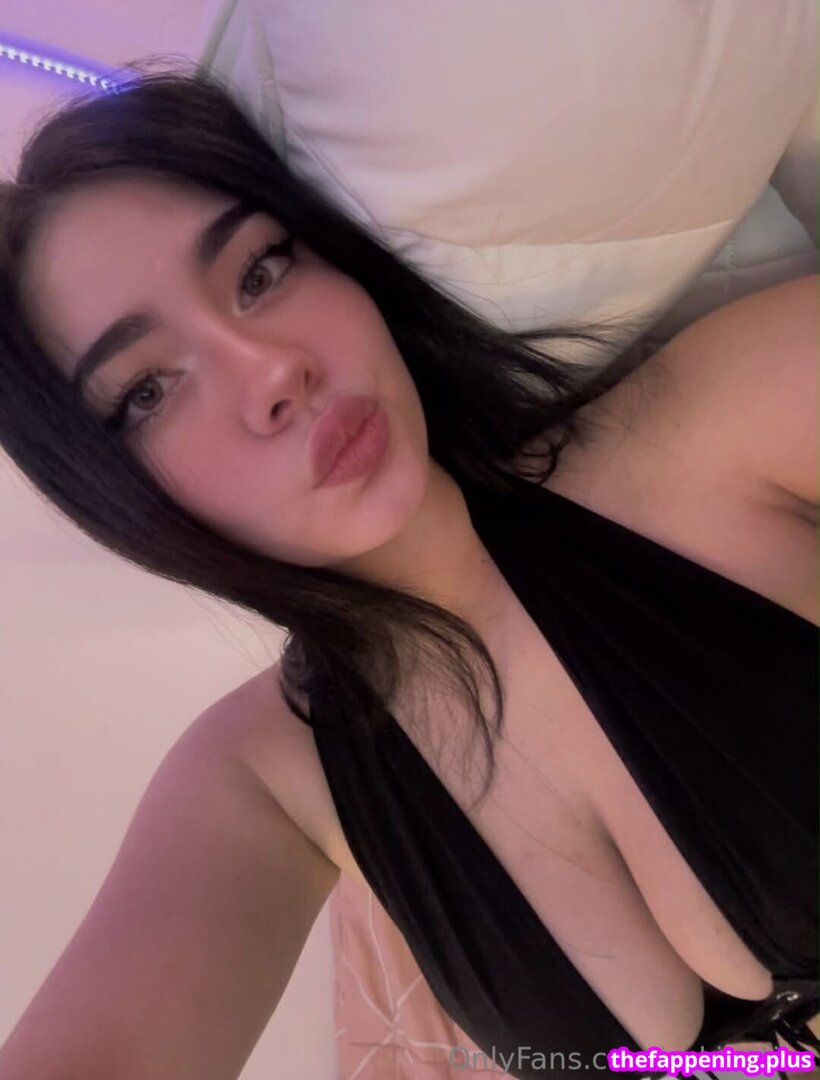 Aalexaav / Buttonbudty Fotografie OnlyFans Dezbrăcată #8