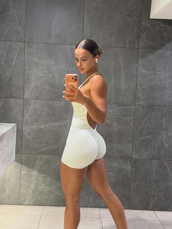 Full leaked Aaliaschembrii page private onlyfans photo