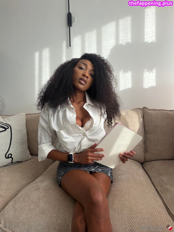 Aaliyah King / aaliyah.king / ebonyaaliyah Naken OnlyFans Foto #29