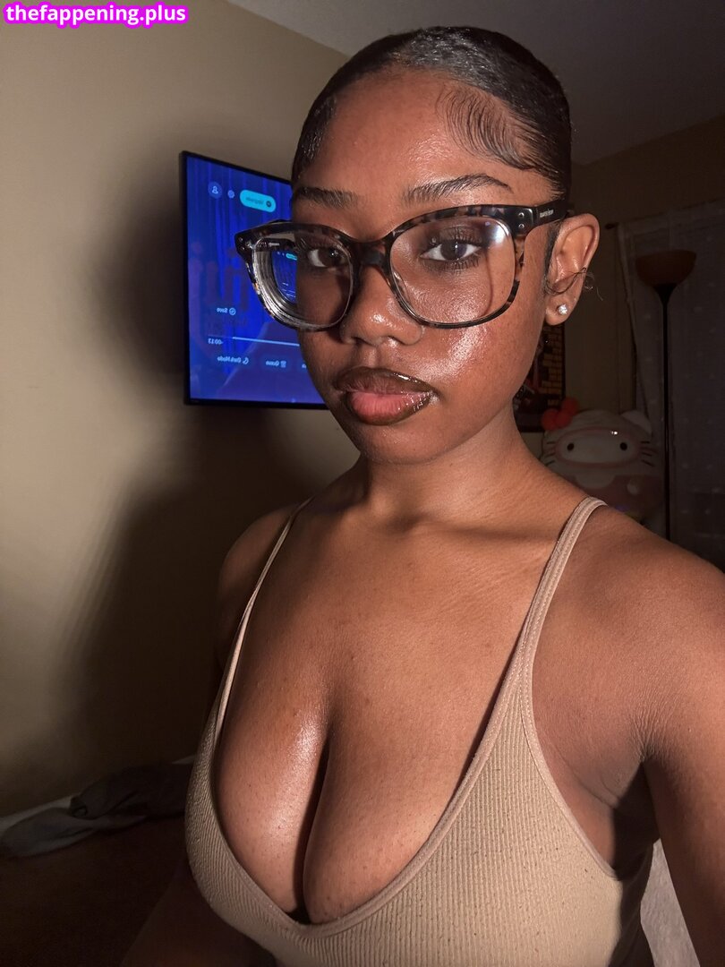 Aaliyah Monet / aaliyahhmonettt / aaliyahmonet_ / https: Foto OnlyFans Desnuda #6