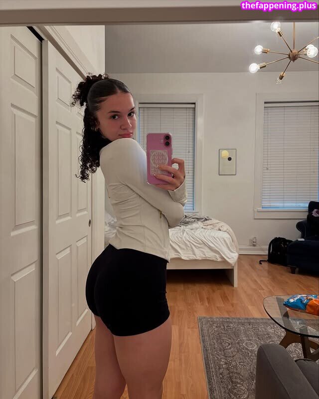 Aaliyah Wasko / li.yahrenee Φωτογραφία Γυμνών OnlyFans #1