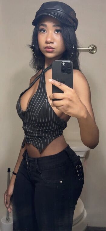 Full leaked Aaliyahvoodoo private onlyfans photo