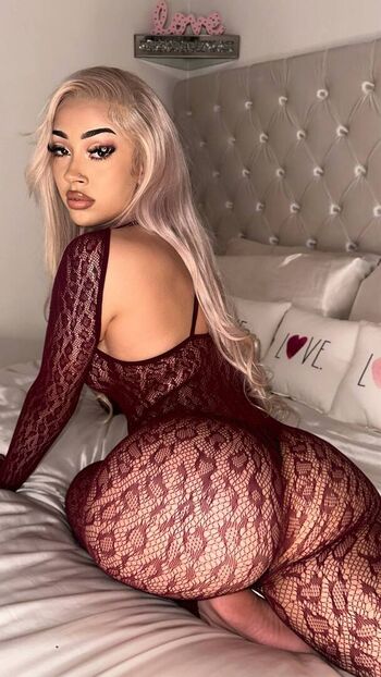 Full leaked Aaliyanaboooo private onlyfans photo