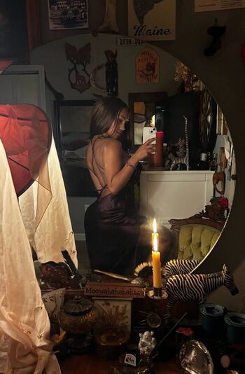 Full leaked Aaliyeezy page private onlyfans photo