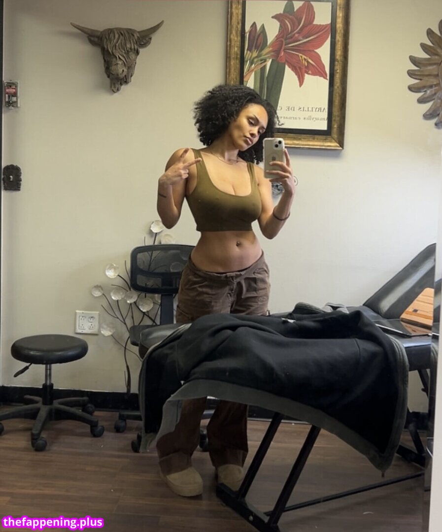 Aaliyeezy / theallierae Foto OnlyFans Nua #387