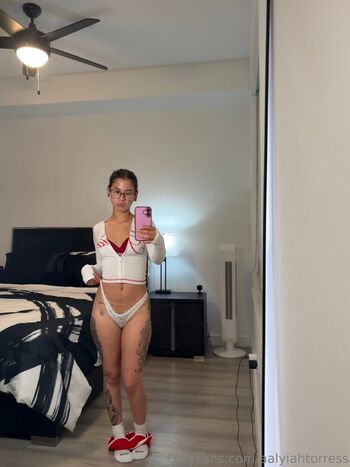 Full leaked Aalyiahtorress private onlyfans photo