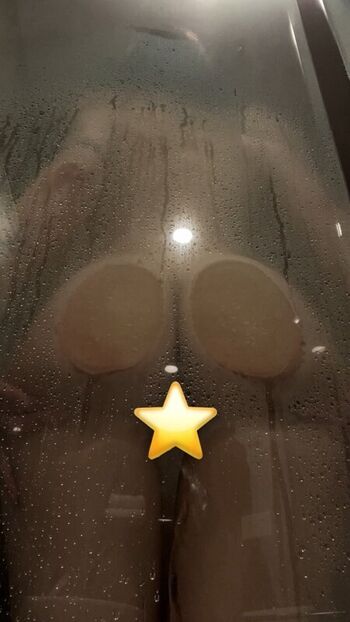 Full leaked Aamyjanee private onlyfans photo