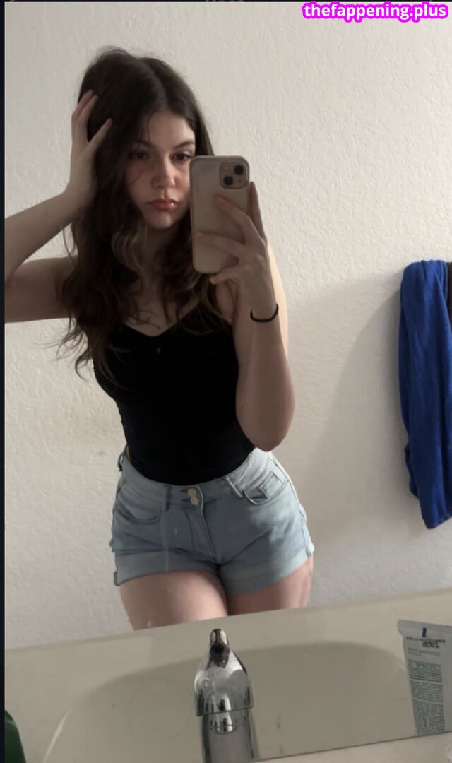 aangieebabe / aangieebabee Naken OnlyFans Foto #2
