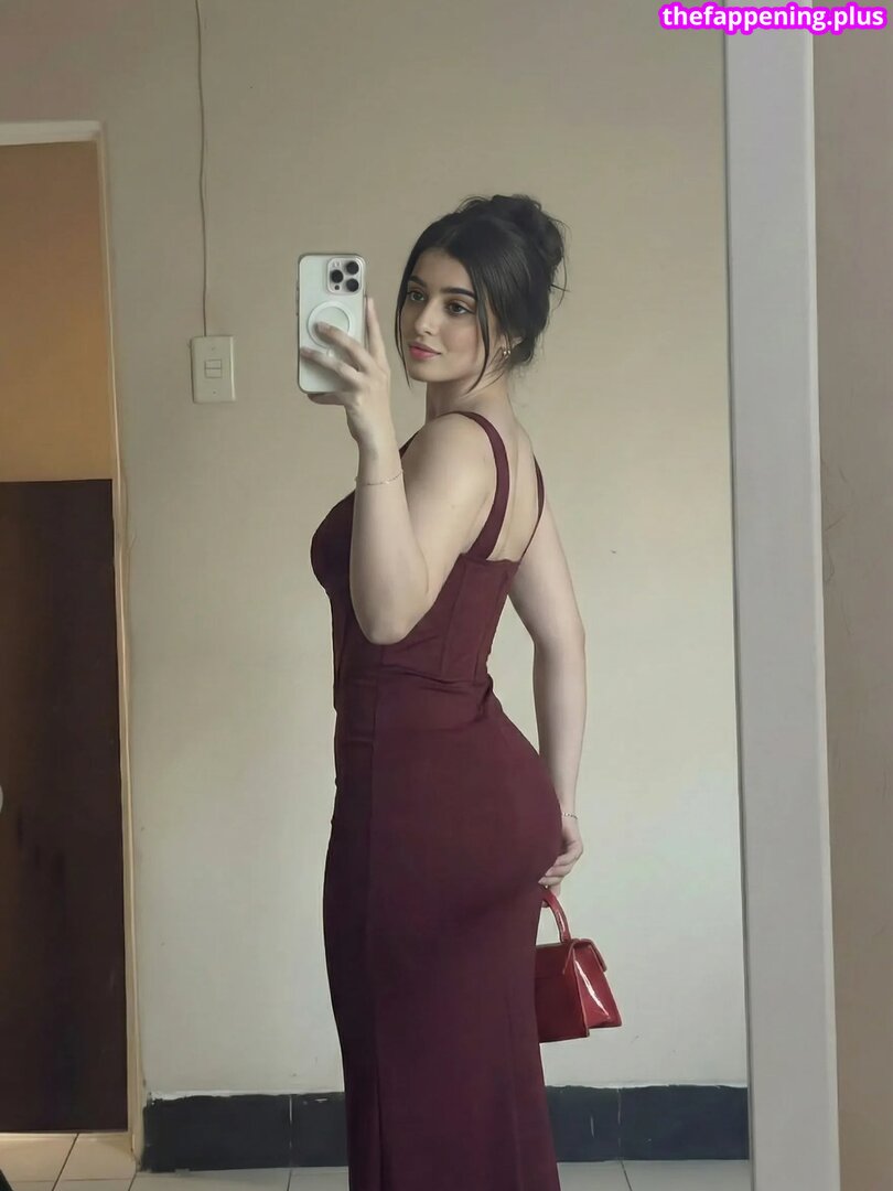 aaniasharmaa / https: Nahá OnlyFans fotografie #2