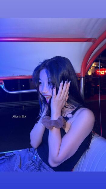 Full leaked Aaomhelloo page private onlyfans photo