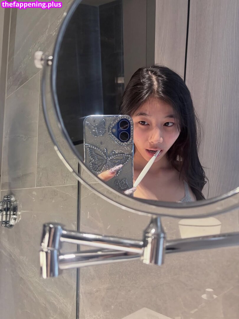 Saipetch B. / aaomhelloo 누드 OnlyFans 사진 #127