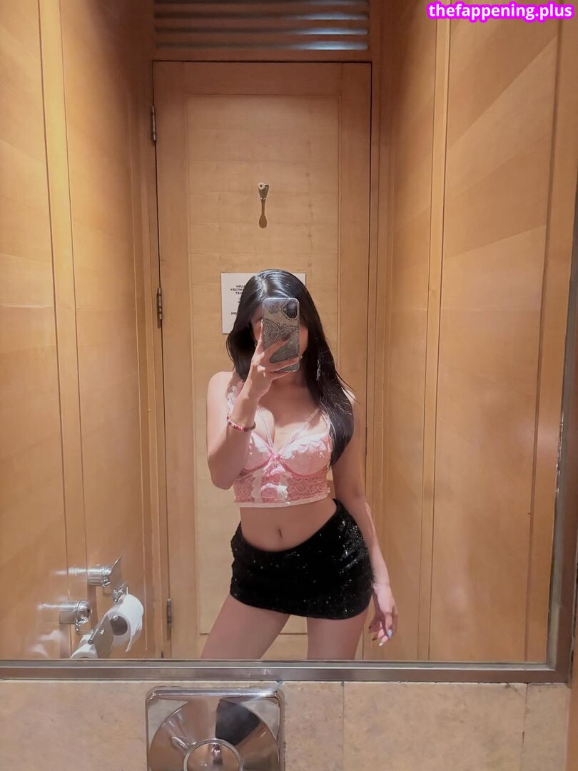 Saipetch B. / aaomhelloo Meztelen OnlyFans Fotó #168