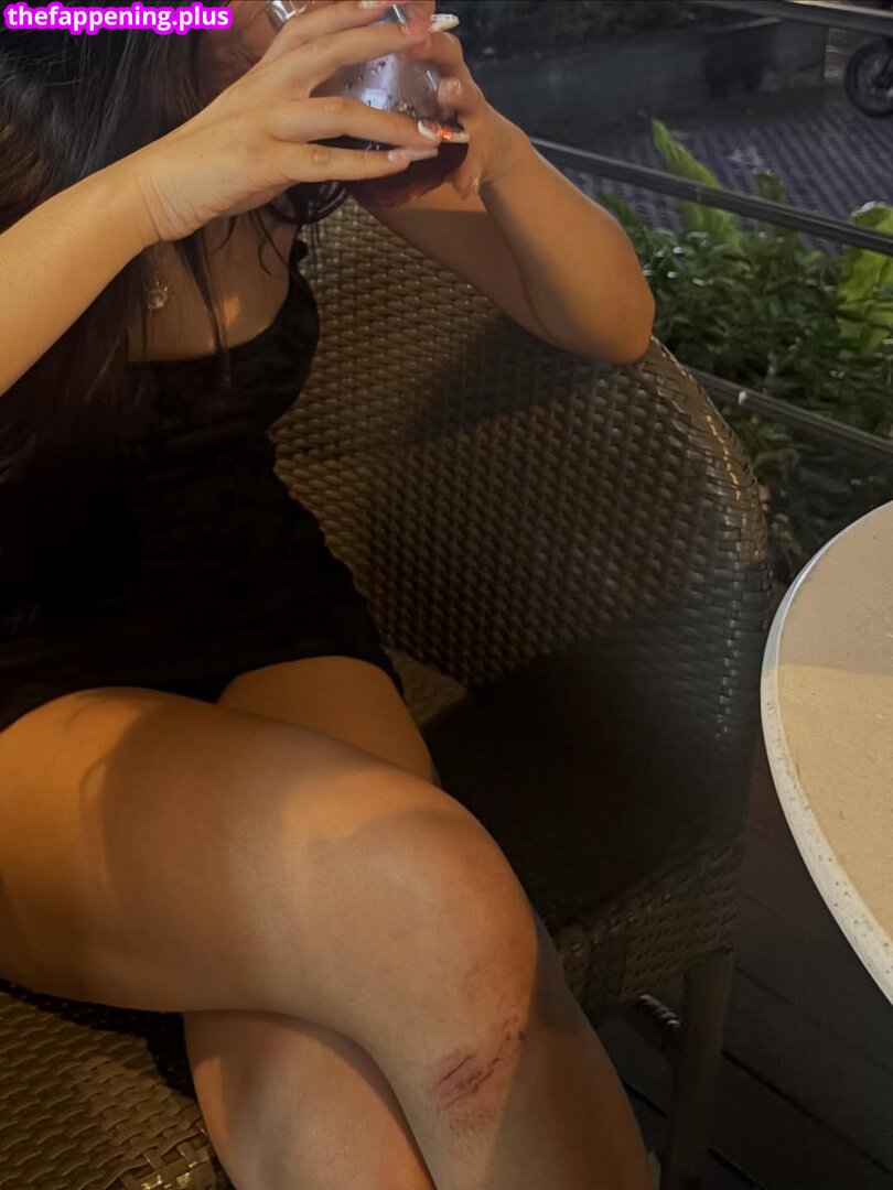 Saipetch B. / aaomhelloo Фото оголеного OnlyFans #177