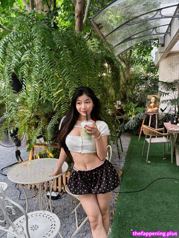 Saipetch B. / aaomhelloo Foto OnlyFans Nuda #238