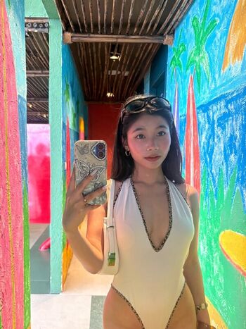 Full leaked Aaomhelloo private onlyfans photo