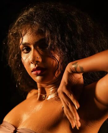 Full leaked Aaradhya private onlyfans photo